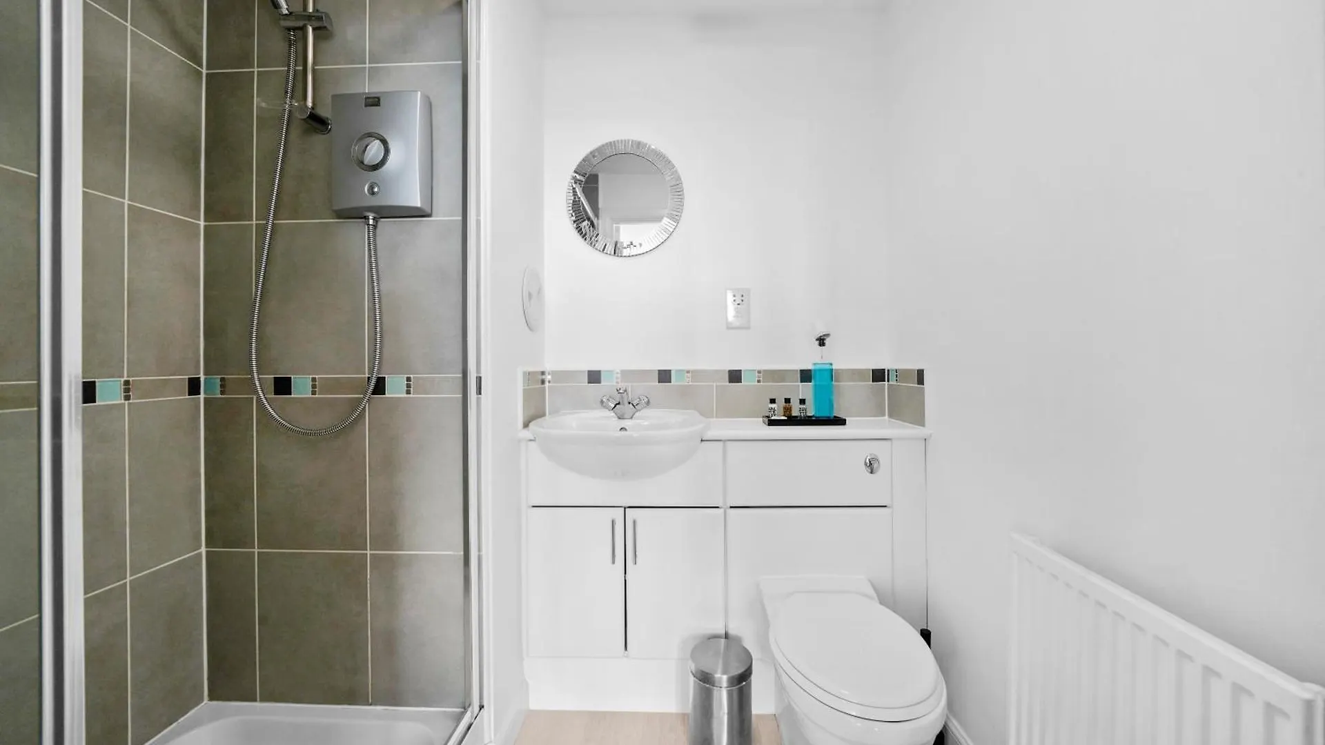 애버딘 Mearns H8 - Grampian Lettings 아파트 0*,